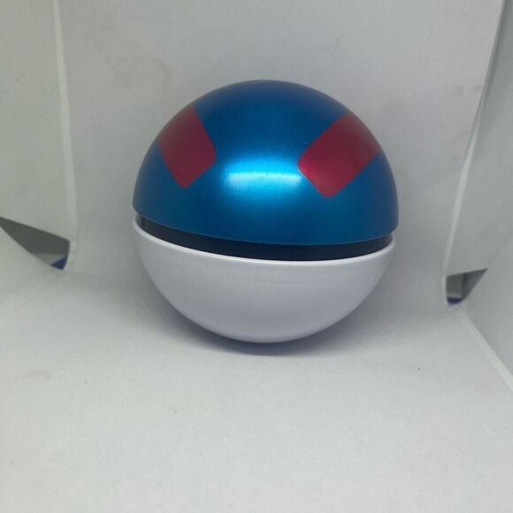 Pokemon Pokeball Great Ball D21 (EMPTY NO PACKS)  Prop Display Cosplay Greatball - Picture 2 of 4